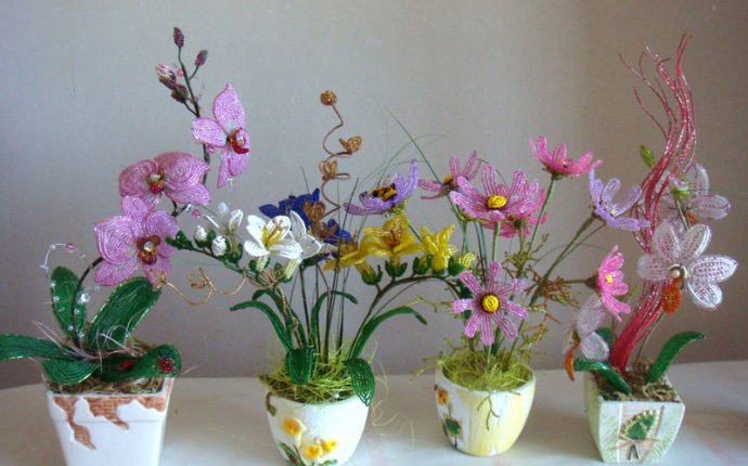 Цветы букеты и композиции из бисера своими руками (фото)