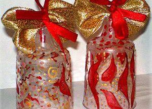 рождественские колокольчики из одноразовых пластиковых бокалов